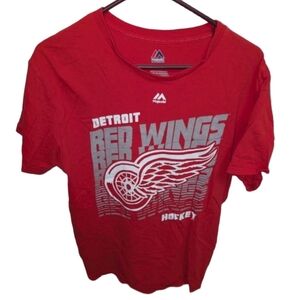 Men's Detroit Red Wings Majestic T-shirt Size Medium